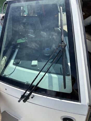 thumb_095439-nissan-suncat-26-ii