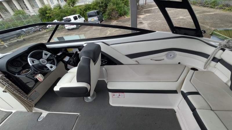 banner_095442-yamaha-ar240