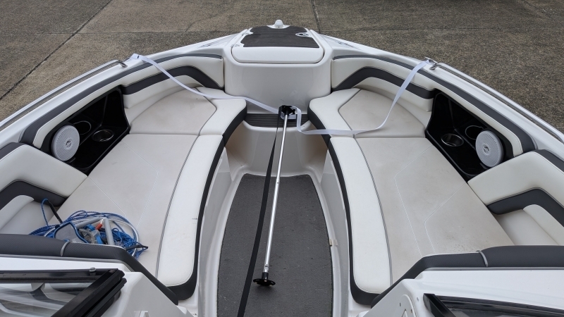 banner_095442-yamaha-ar240