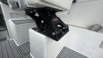 thumb_095443-yamaha-yfr-27-27-hmex