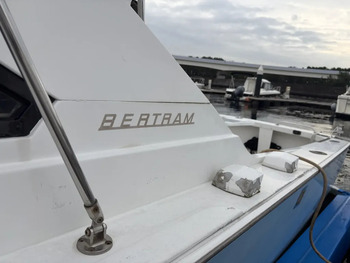 thumb_095446-bertram-28