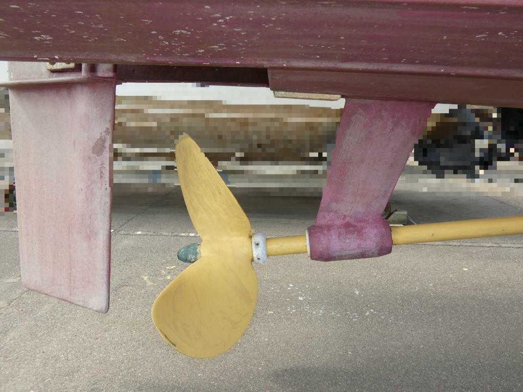 banner_095465-isuzu-it-50
