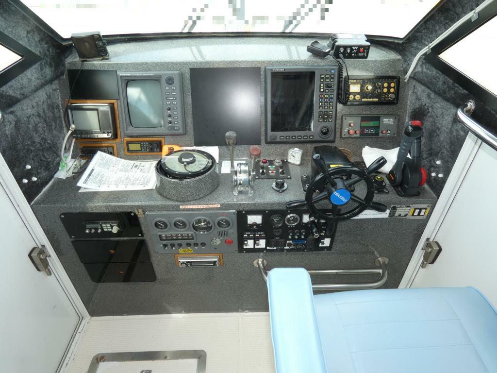 banner_095465-isuzu-it-50