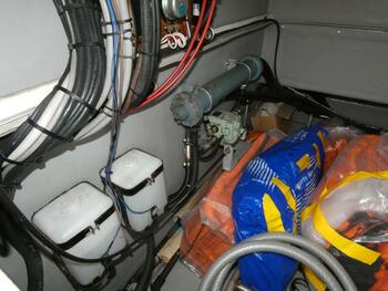 thumb_095465-isuzu-it-50
