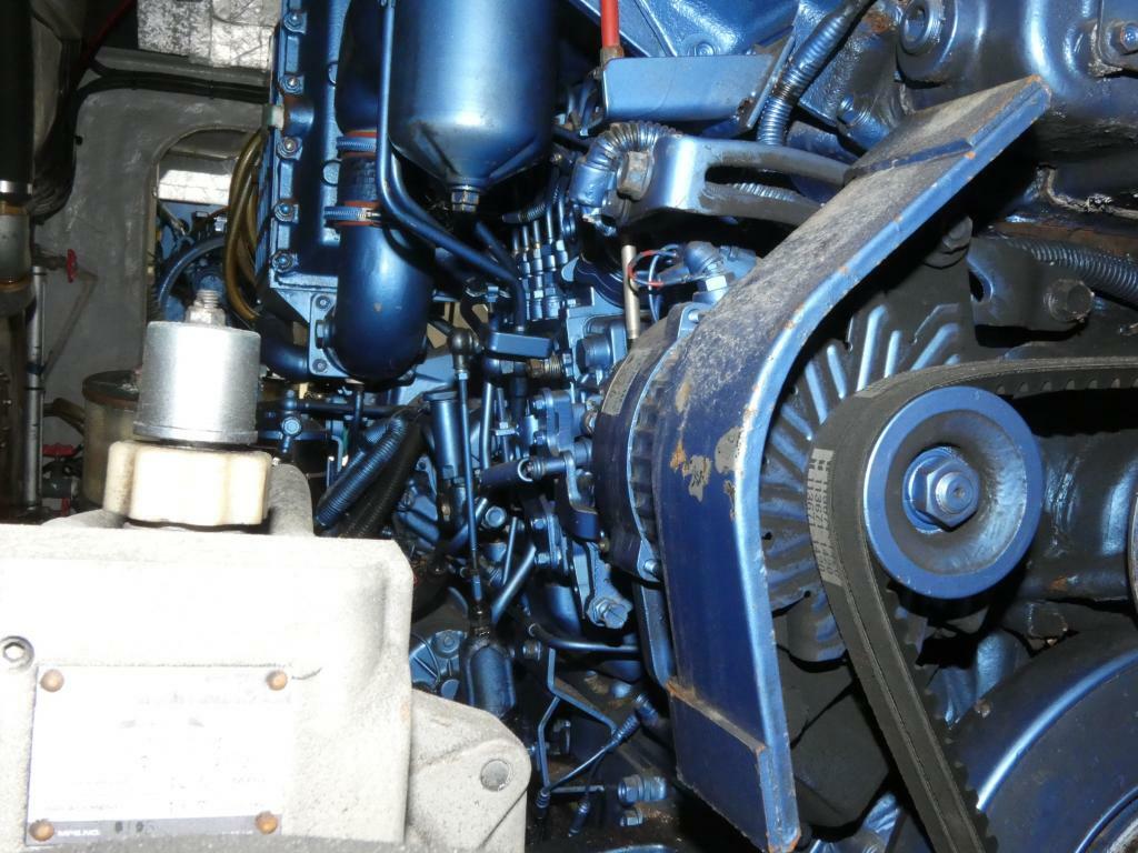 banner_095465-isuzu-it-50