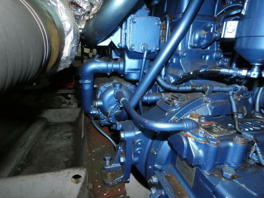 banner_095465-isuzu-it-50