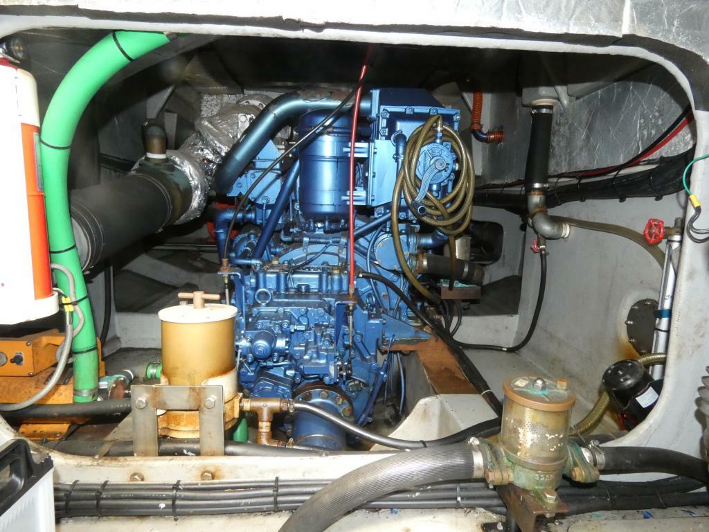 banner_095465-isuzu-it-50