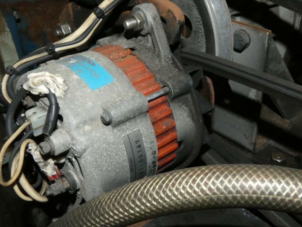 banner_095465-isuzu-it-50