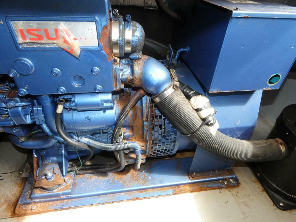 banner_095465-isuzu-it-50