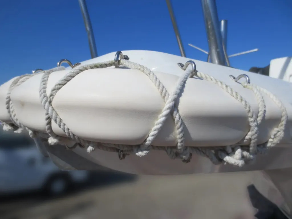 banner_095485-yamaha-uf-28