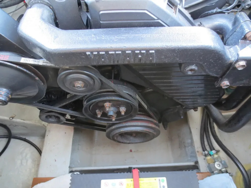 banner_095485-yamaha-uf-28