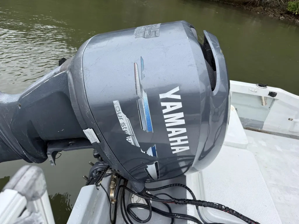 banner_095484-yamaha-w-32