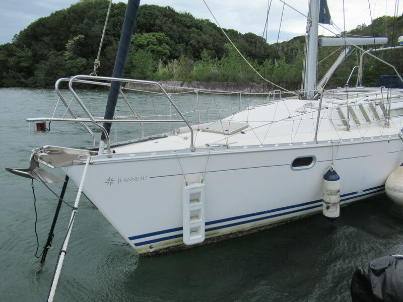 banner_095513-jeanneau-sun-odyssey-37
