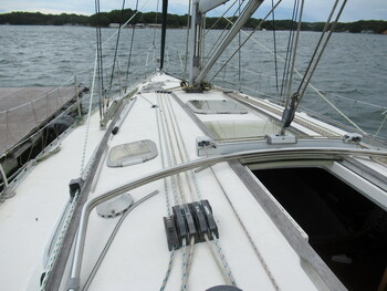 thumb_095513-jeanneau-sun-odyssey-37