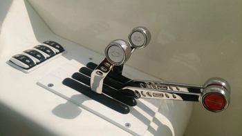 thumb_095515-sunseeker-45-apache