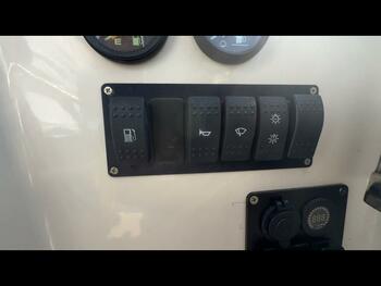 thumb_095529-nissan-suncat-7-7-sc770tht