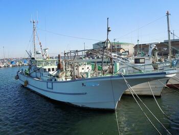 thumb_095533-mitsubishi-fishing-vessel
