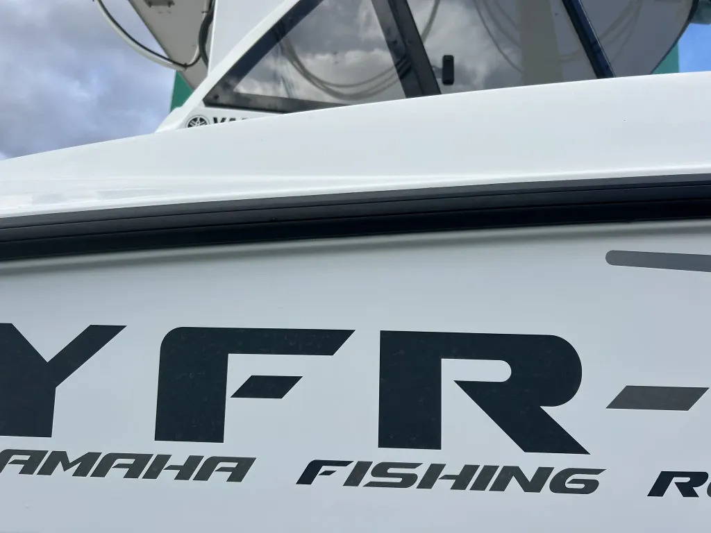 banner_095539-yamaha-yfr-24
