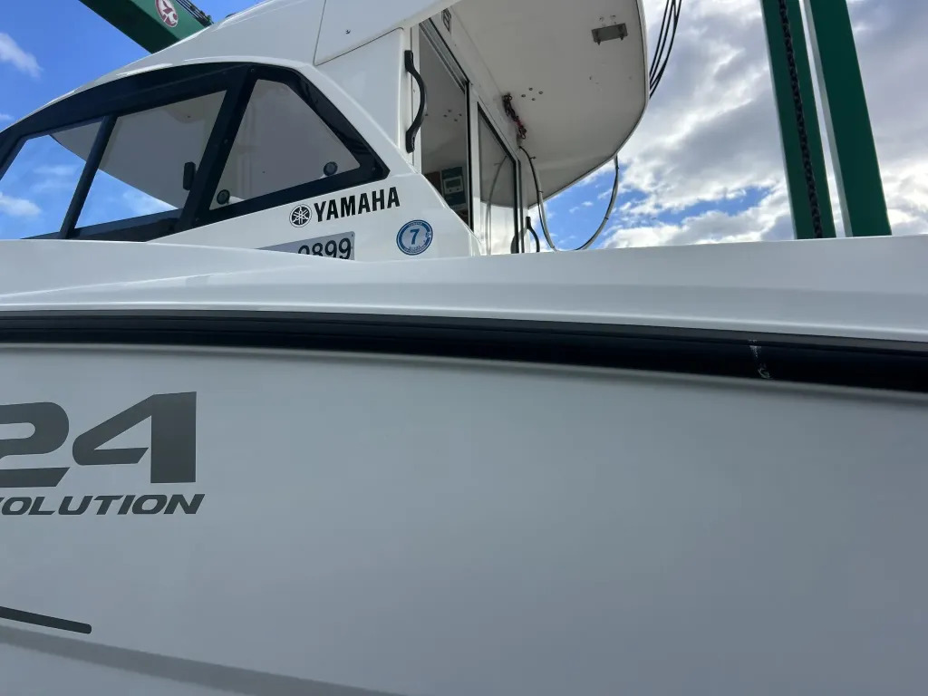 banner_095539-yamaha-yfr-24