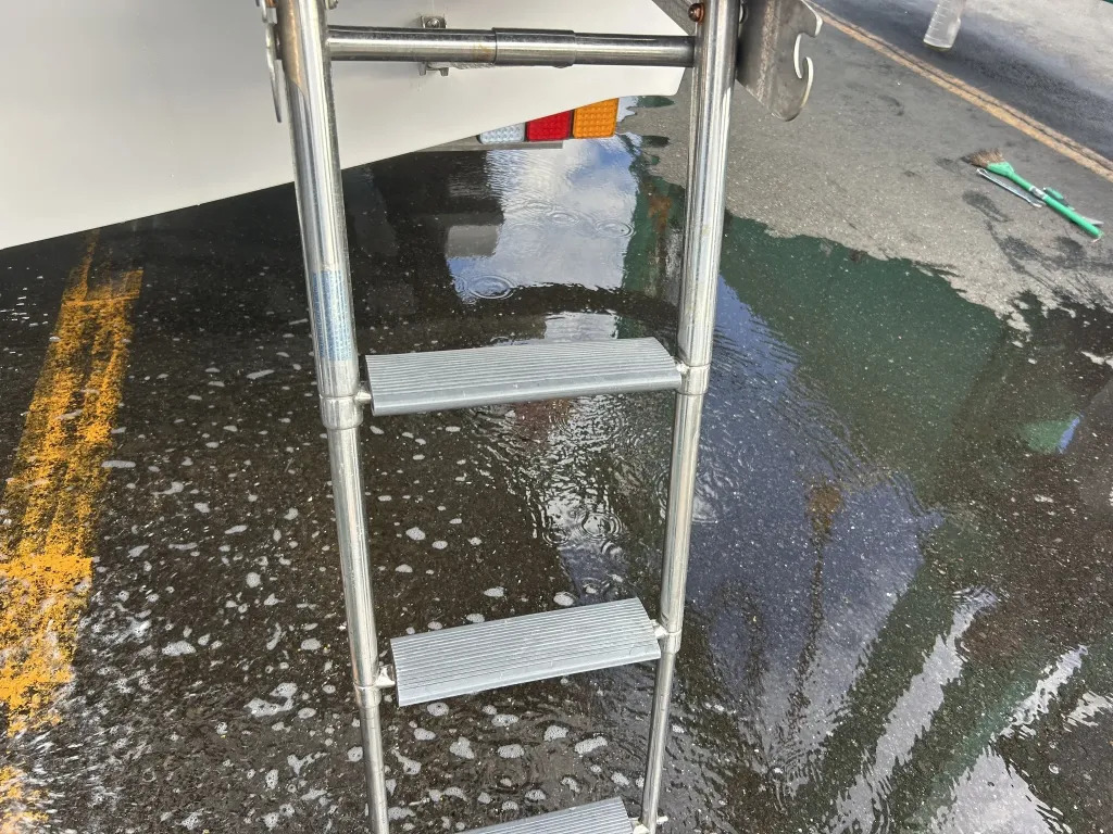 banner_095539-yamaha-yfr-24