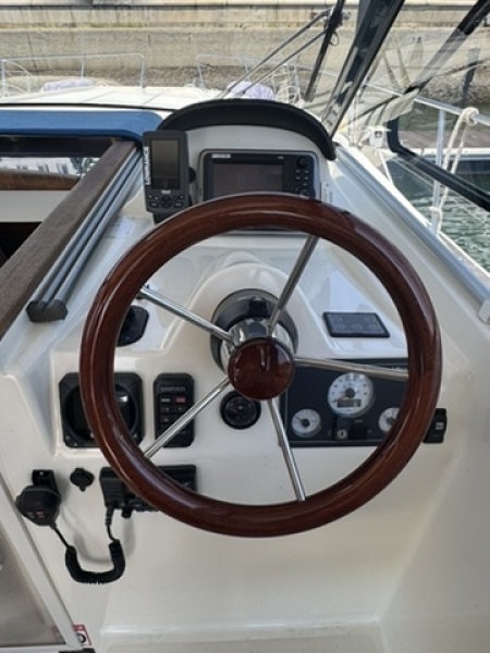 banner_095580-delphia-yachts-1080-escape