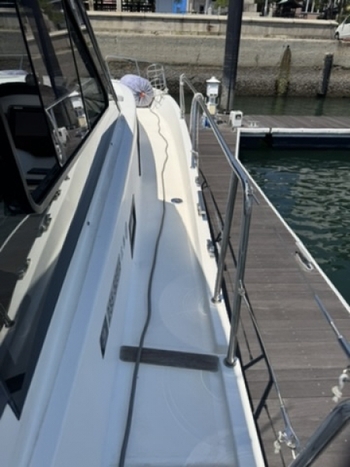 thumb_095580-delphia-yachts-1080-escape