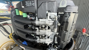 thumb_095588-yamaha-sr-23