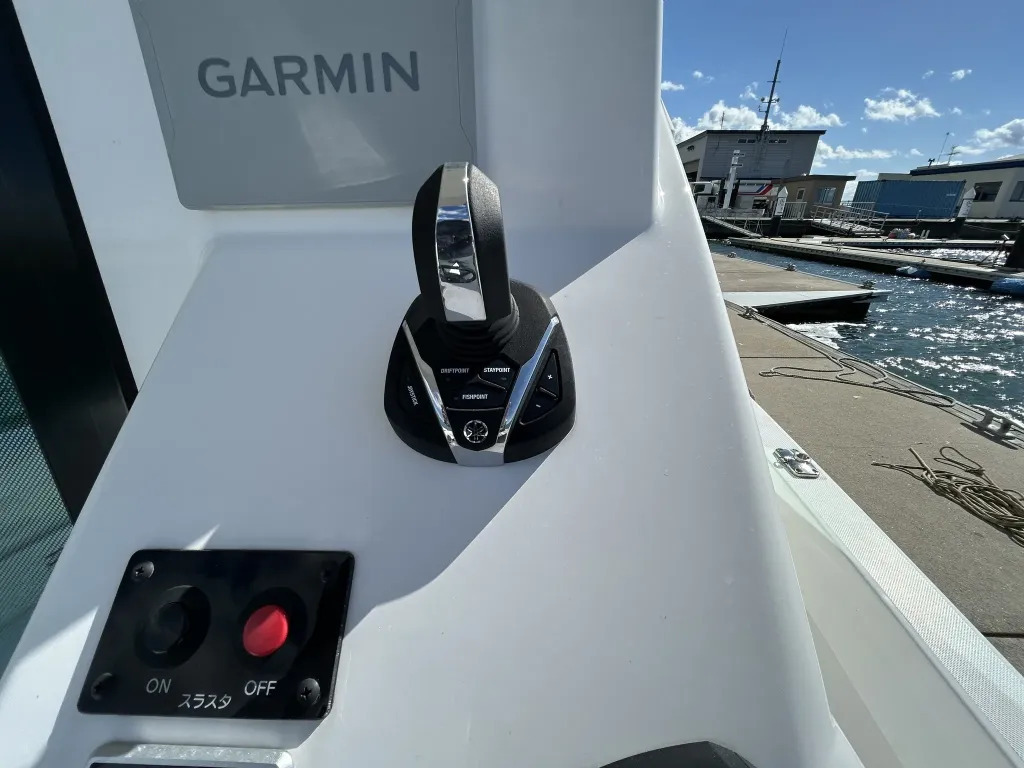 banner_095643-yamaha-yfr-330
