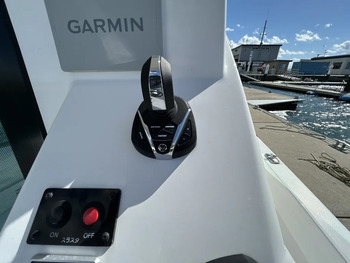 thumb_095643-yamaha-yfr-330