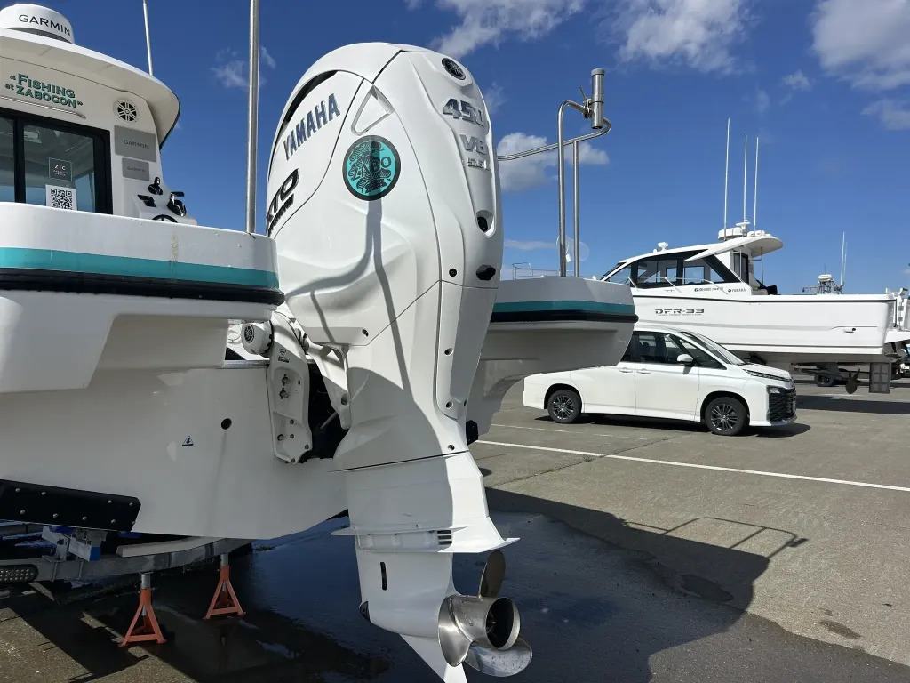 banner_095643-yamaha-yfr-330