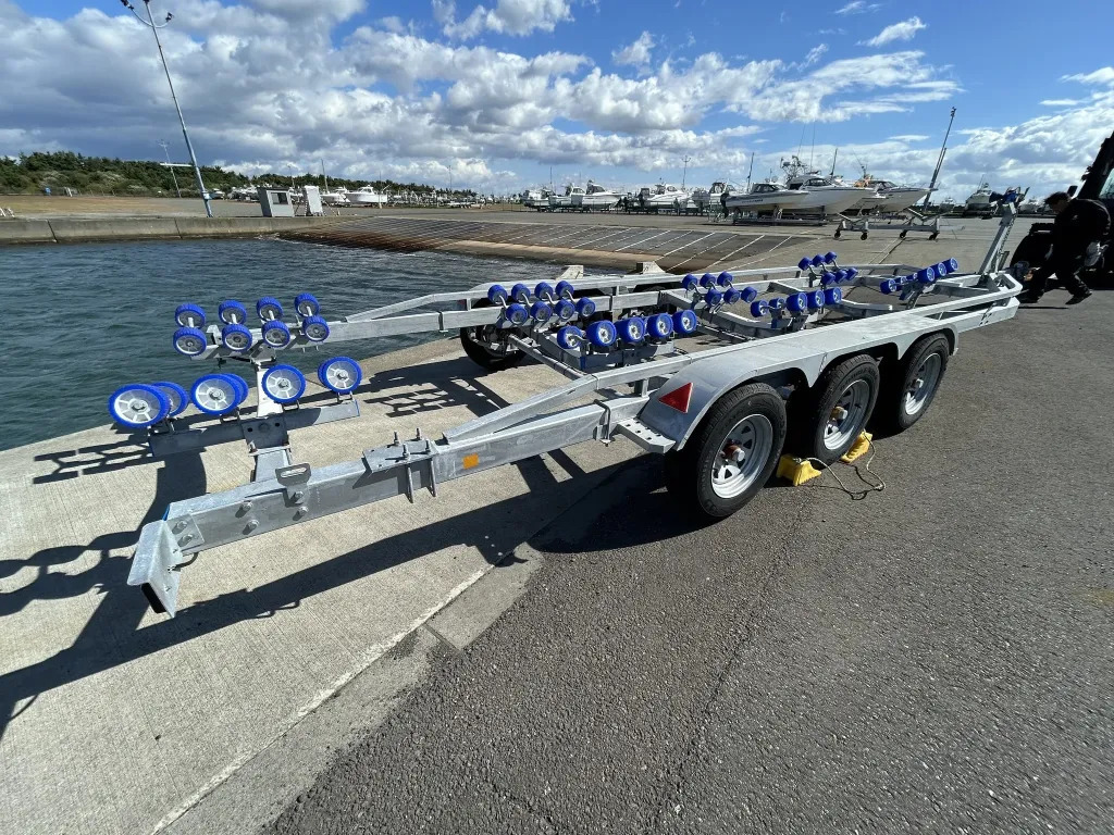 banner_095643-yamaha-yfr-330