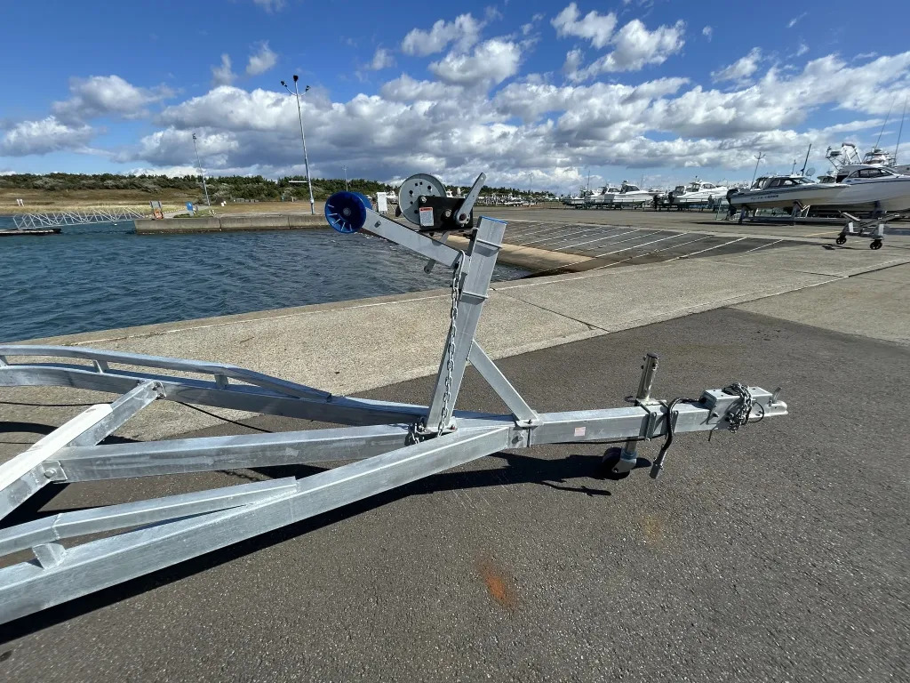 banner_095643-yamaha-yfr-330