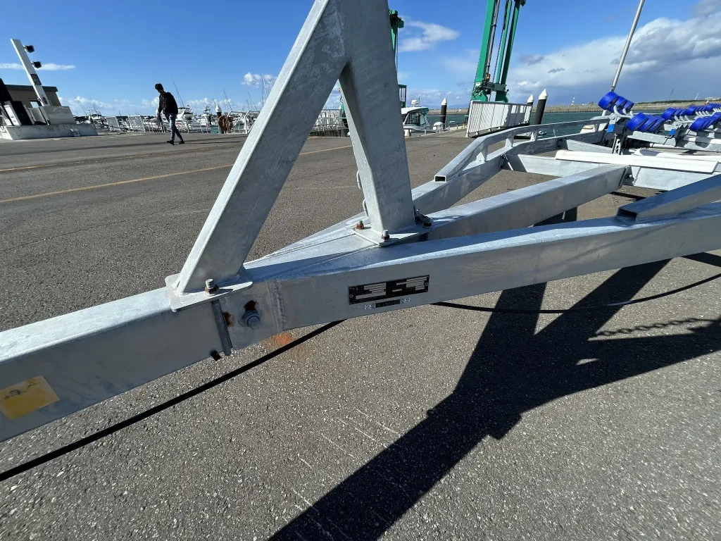 banner_095643-yamaha-yfr-330