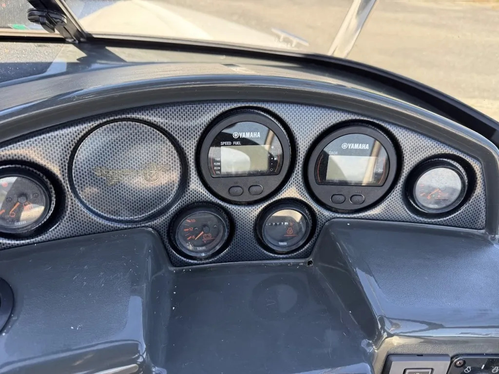 banner_095639-yamaha-ag-21