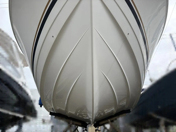 thumb_095702-yamaha-luxair