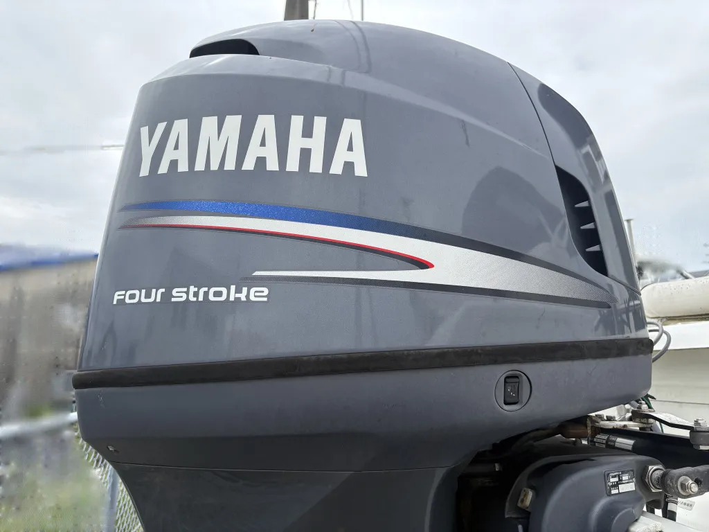 banner_095702-yamaha-luxair