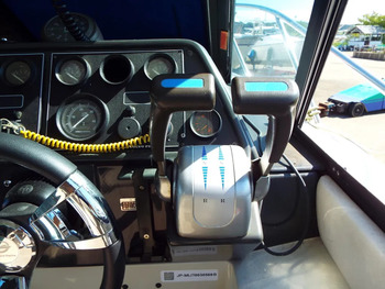 thumb_095703-yamaha-pc-27-pacific-cruiser-27