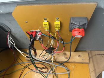 thumb_095718-yanmar-de32