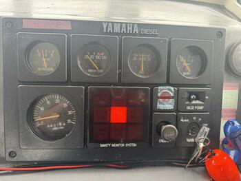 thumb_095718-yanmar-de32