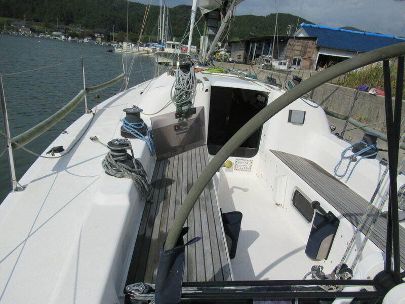 banner_095724-x-yachts-x-35-one-design