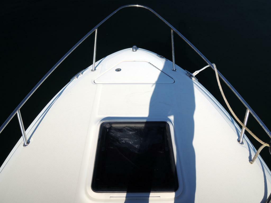 banner_095831-sea-ray-245-weekender