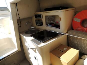 thumb_095831-sea-ray-245-weekender