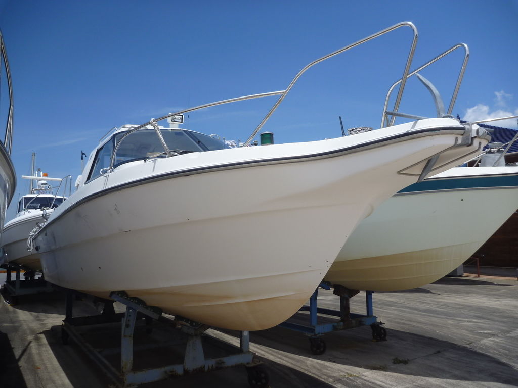 Nissan 780 катер