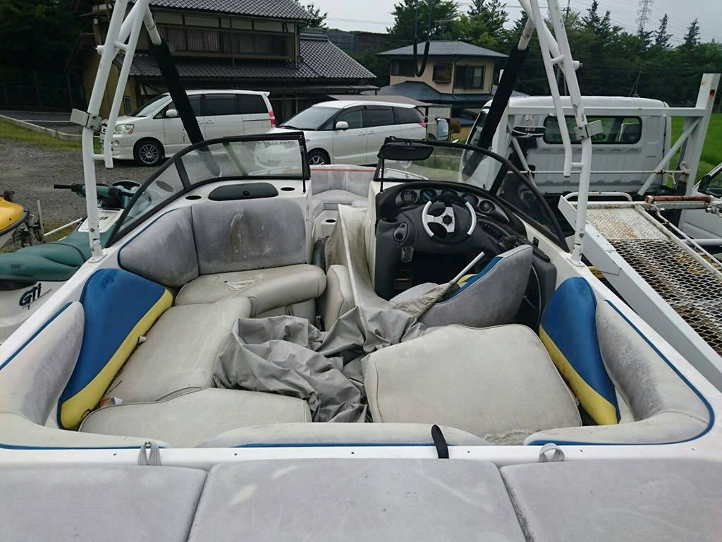 ジャンク中古　TIGE 21V riders edition 船体のみ　リビルド、SWAP前提　引き取り限定 TIGE BOATS INC 21V RIDERS EDITION SK INBOARD Used Boat for