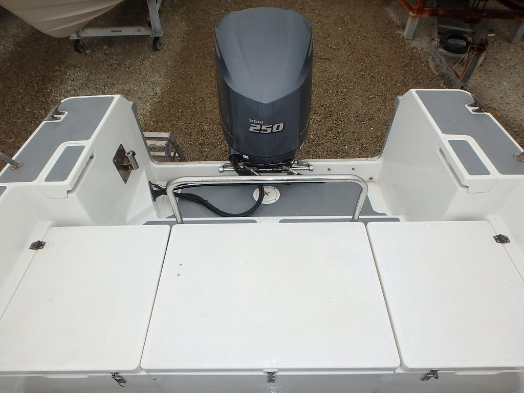 ☆ミヤマ MV-270 YAMAHA200馬力船外機☆