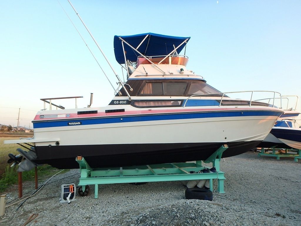 Катер nissan gs 800